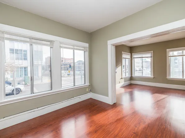 150 11th St APT 4, Oakland, CA 94607