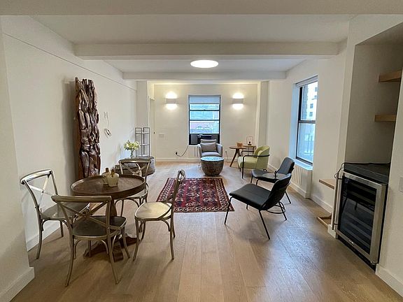 2nd image of 111 E 88th St APT 8EF