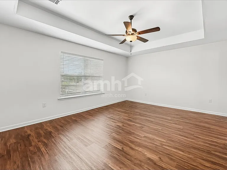 455 Sunbury Dr — Photo 7
