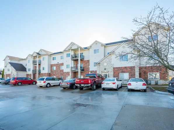 6255 Beechtree Dr Unit 1308, West Des Moines, IA 50266