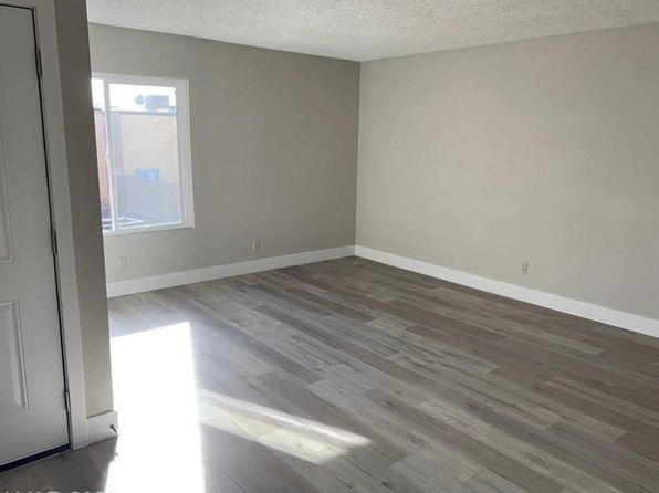 1501 Living Desert Dr APT D