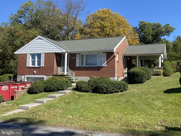 18645 Cherry Ln SW, Frostburg, MD 21532