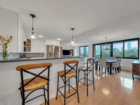 700 Grove St APT 6K, Jersey City, NJ 07310