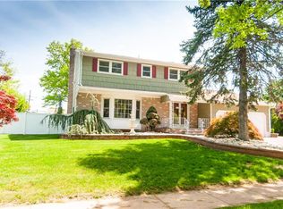 111 Coventry Cir, Piscataway, NJ 08854