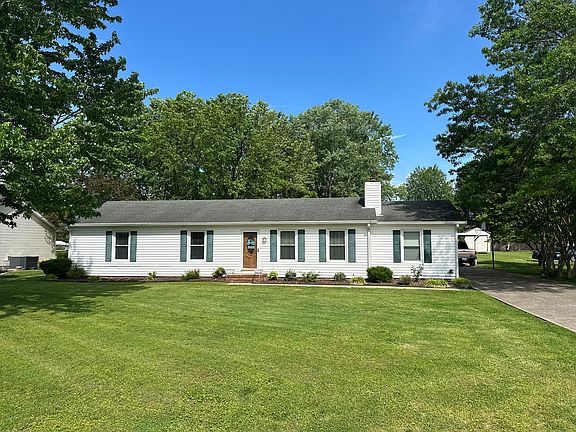 2nd image of 512 Campfire Dr
