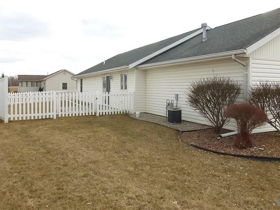 4th image of 108 Jordan Dr