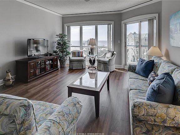 2nd image of 57 Ocean Ln APT 3501