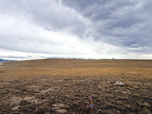4th image of 146 Willow Creek Rd