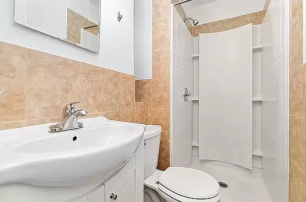 Rented by REAL New York | media 10