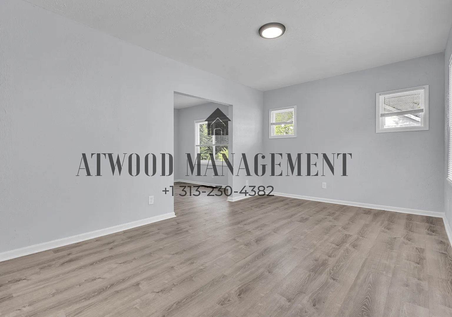 This beautifully updated 4-bedroom, 1-bath single-family home is ready for move-in! — Photo 4