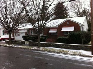 124 Lynch St, Providence, RI 02908