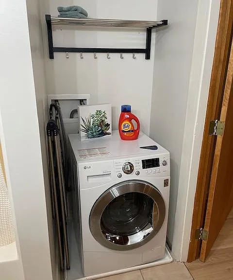 Washer and Dryer unit.