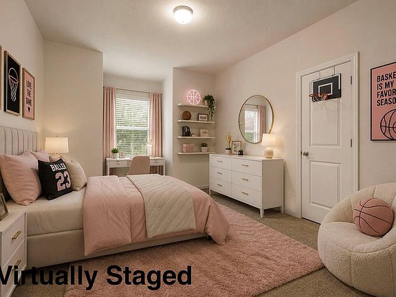 4th image of 153 Crescent Heights Dr