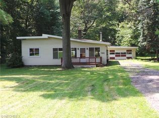 742 S Munroe Rd, Tallmadge, OH 44278