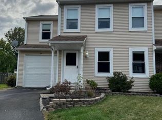 26 Curry Ln, Horsham, PA 19044