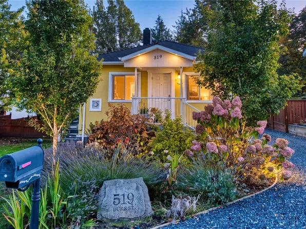 519 Duke St, Nanaimo, BC V9R 1K2