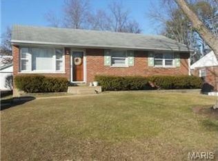 10841 Vargas Dr, Saint Louis, MO 63123