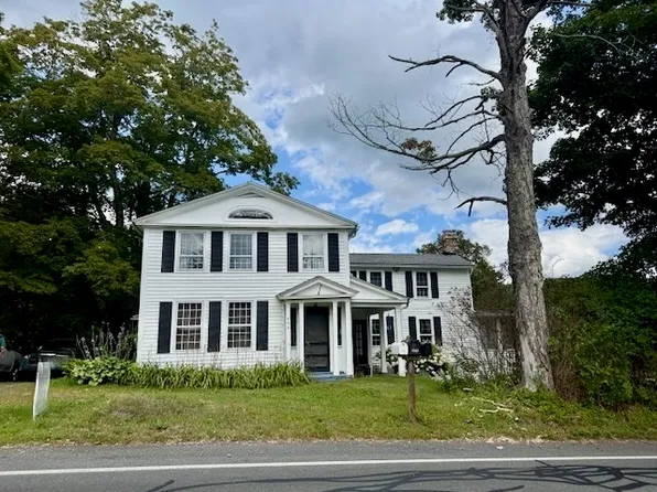 604 Main Rd, Granville, MA 01034