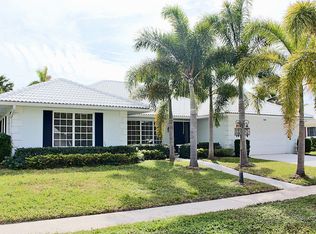 790 Elm Tree Ln, Boca Raton, FL 33486