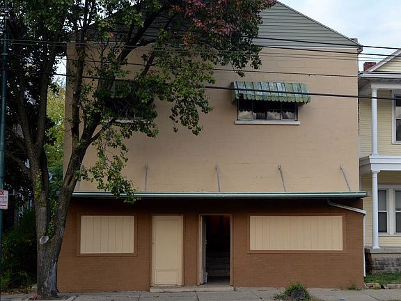 5th image of 1420 Wayne Ave APT 3