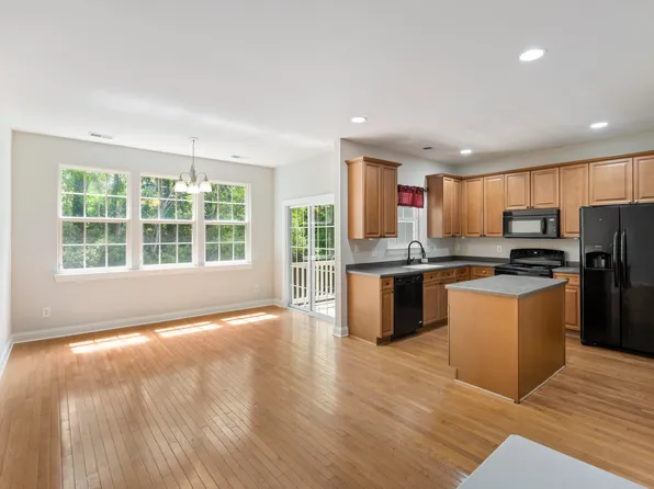 9019 Parlor Dr, Ladson, SC 29456