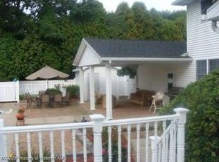 105 Belair Dr, Eynon, PA 18403