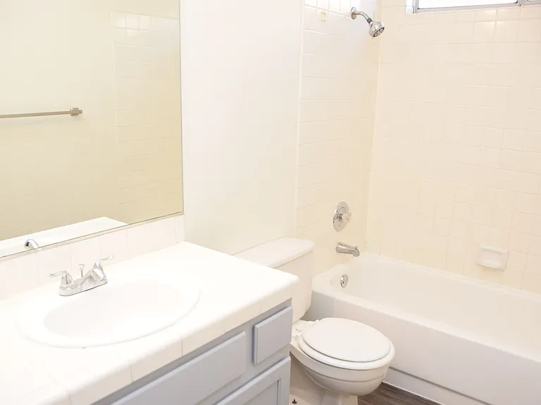 1360 Pacific Terrace Dr — Photo 31