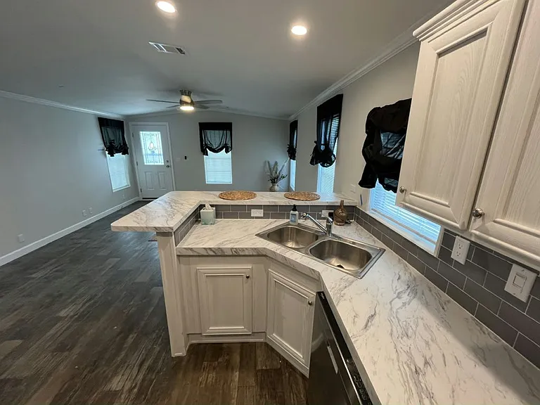 311 Lighthouse Way #311 — Photo 5