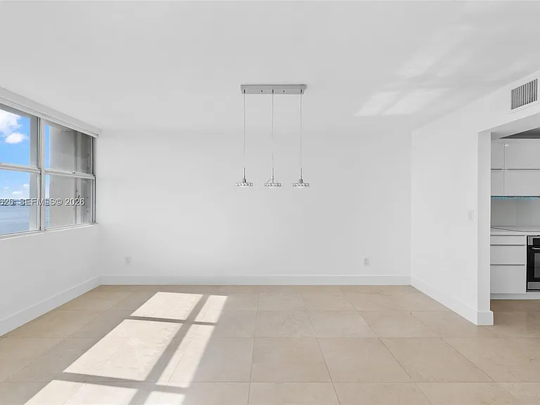 1420 Brickell Bay Dr #1001A — Photo 11