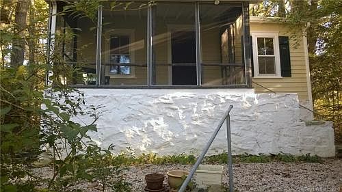 3rd image of 29 Jordan Ln #2