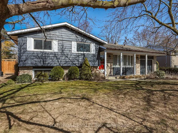 305 Centre St, Niagara On The Lake, ON L0S 1J0