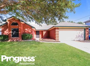 1113 Steven St, Burleson, TX 76028