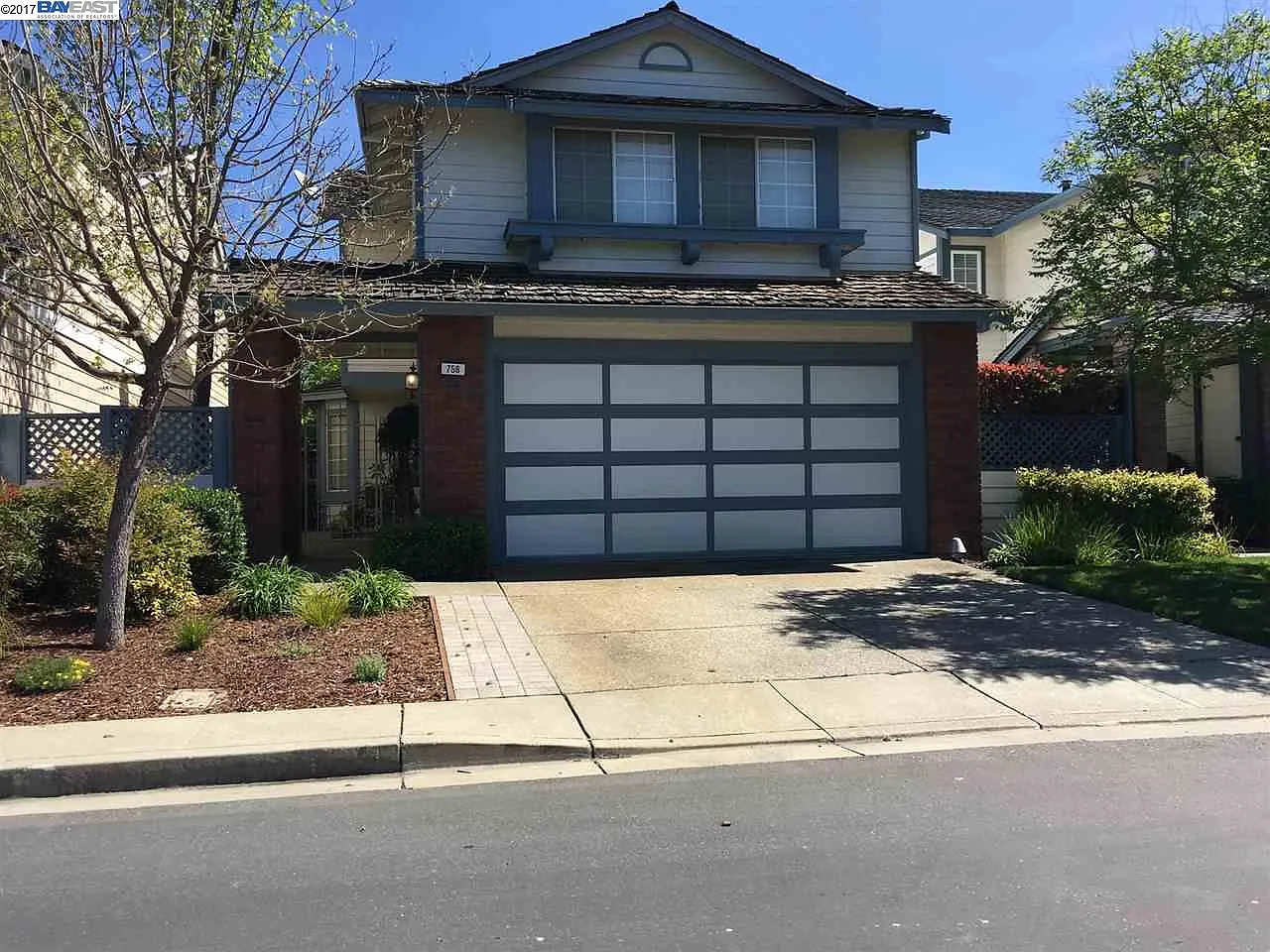 758 Winterside Cir photo 1