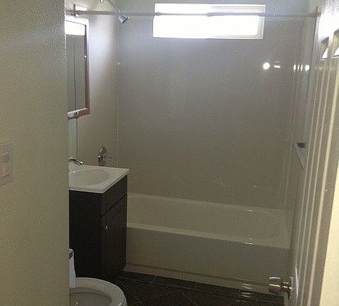 3rd image of 3086 Barkley Dr