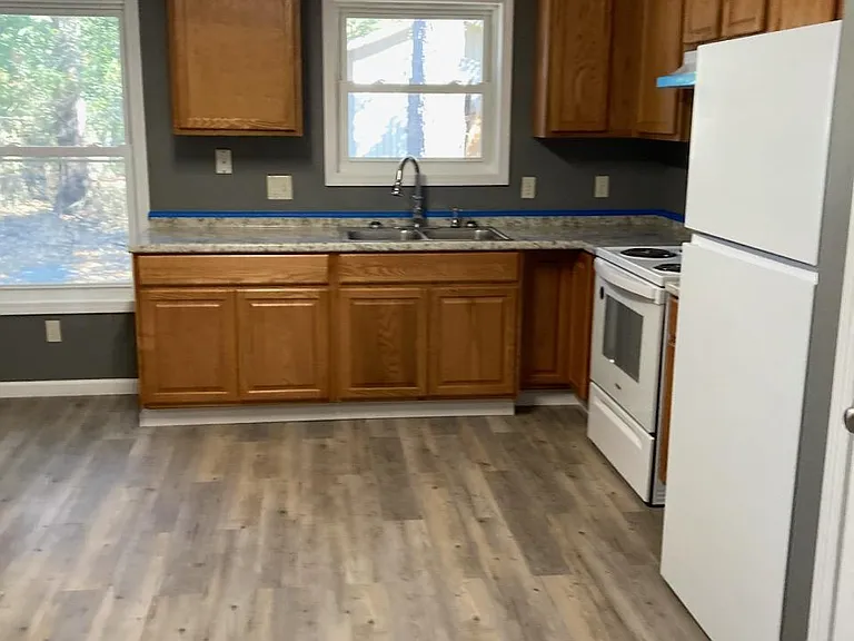 26055 E Chestnut St — Photo 2