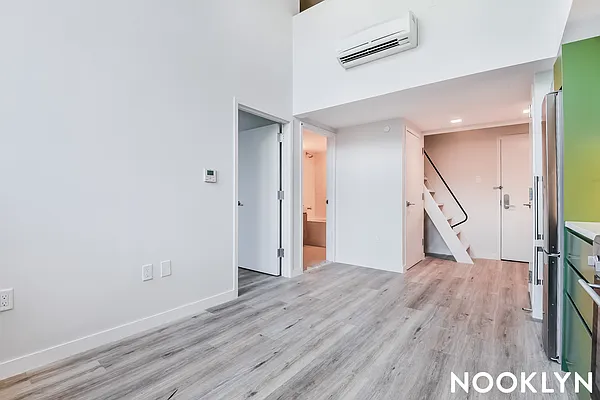 Rented by Nooklyn NYC LLC | media 45