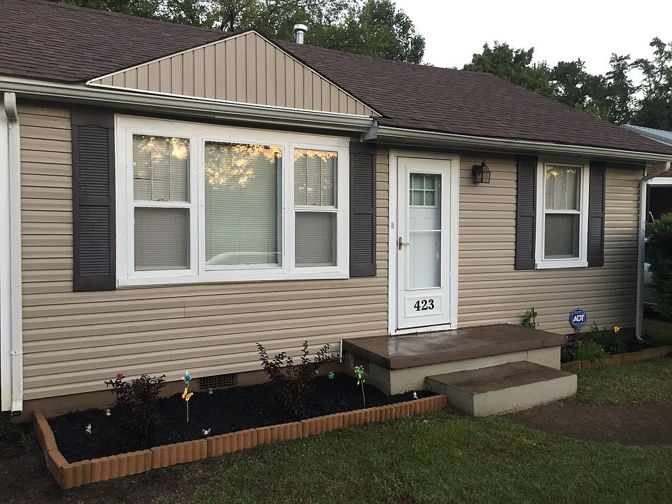2nd image of 423 Reynolds St
