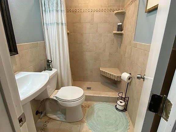 4th image of 2534 Nogales St