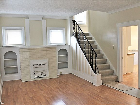 3rd image of 333 Fernwood Dr