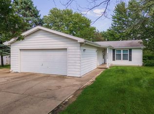 3220 Reas Ridge Ct, Decatur, IL 62521