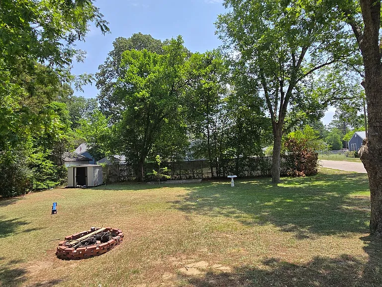 707 Miller Ave — Photo 21