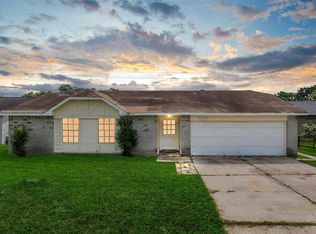 8326 Sorrel Dr, Houston, TX 77064