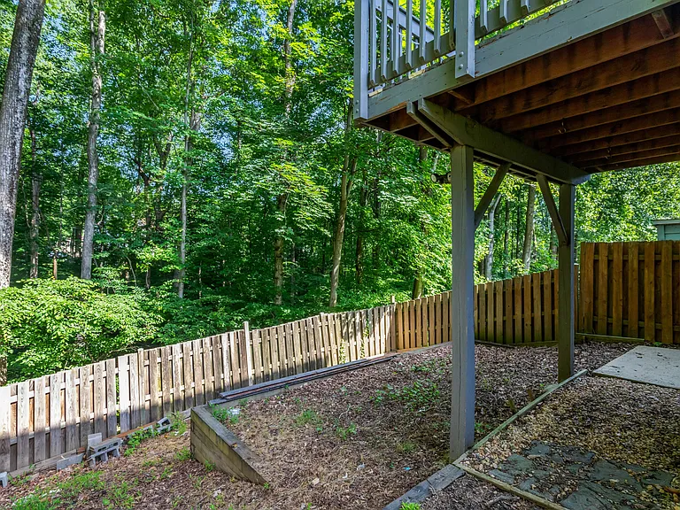 7926 Pebble Brook Ct — Photo 23