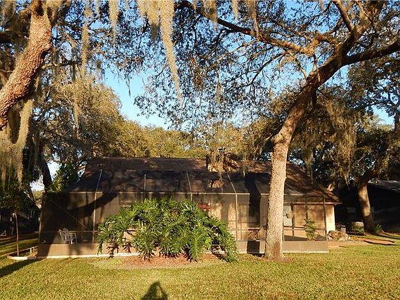 2nd image of 34394 Whispering Oaks Blvd