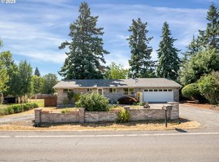 19600 S South End Rd, Oregon City, OR 97045