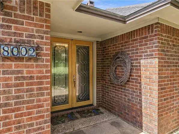 8002 Chockataw Ln, Navasota, TX 77868