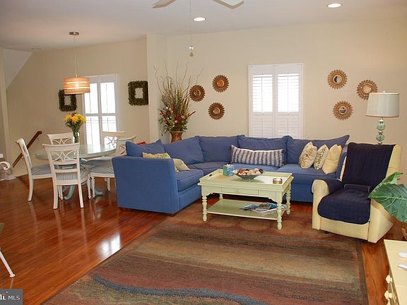 2nd image of 37590 Atlantic St #22