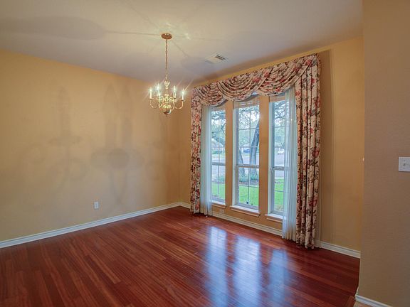 3rd image of 9000 Wildwater Way