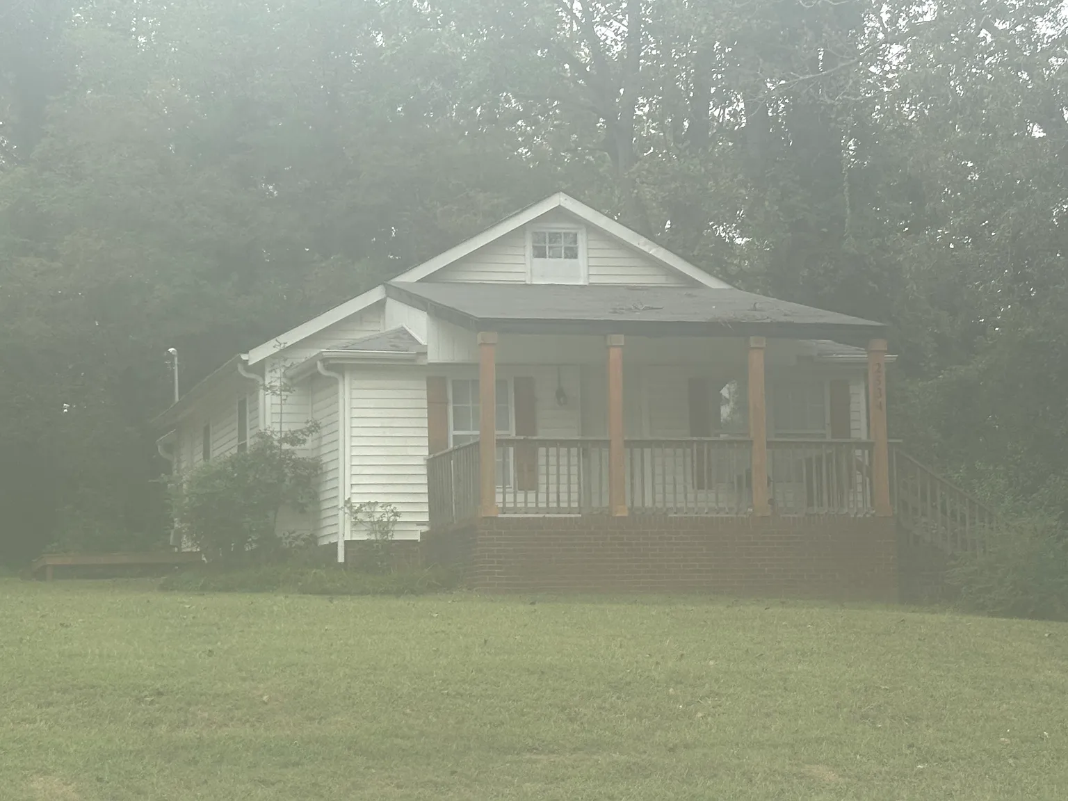 3 bed, 1200 sqft, $1,750 — Photo 1