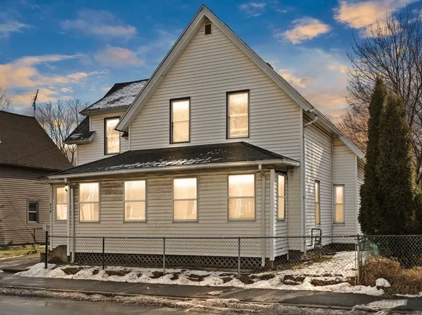 214 Cambridge St, Worcester, MA 01603